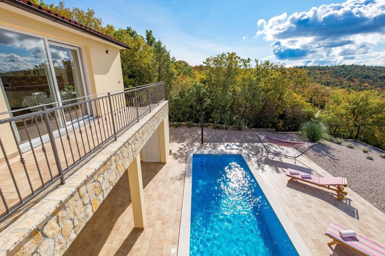 Villa Valente With Pool Лабин Экстерьер фото