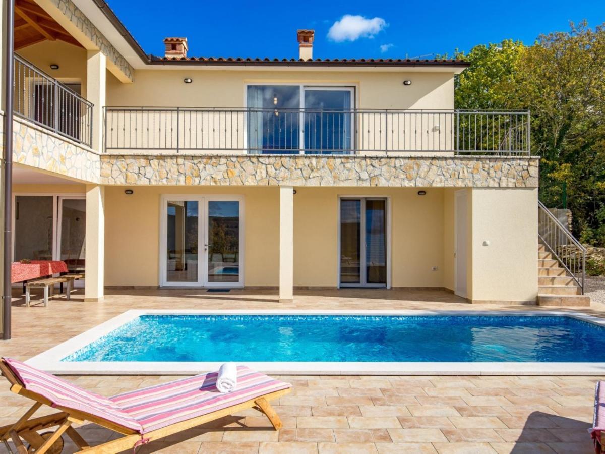 Villa Valente With Pool Лабин Экстерьер фото