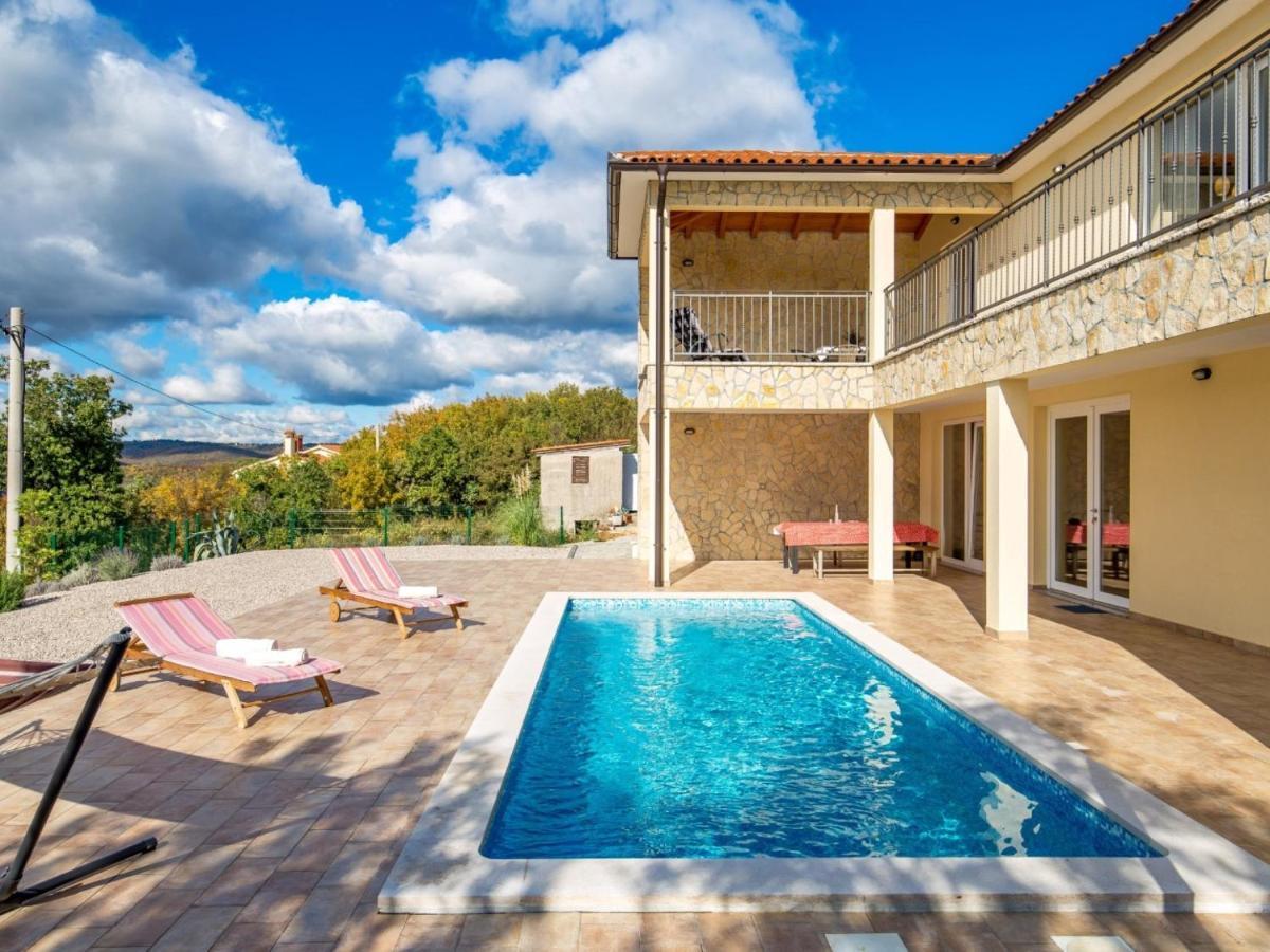 Villa Valente With Pool Лабин Экстерьер фото